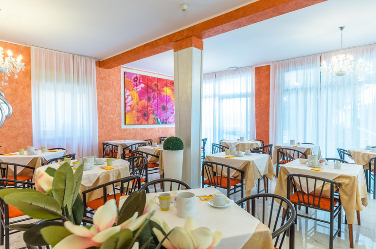 Food & Drinks 4, Hotel Romantik & Depandance, Udine