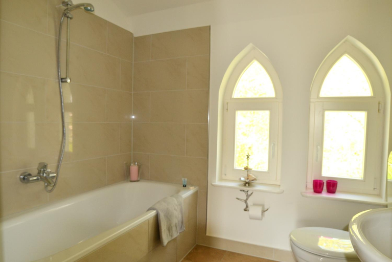 Bathroom, Apartments Furstenvilla Putbus, Vorpommern-Rügen