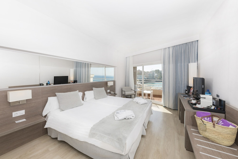 Bedroom 2, Be Live Experience Costa Palma, Baleares
