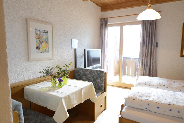 Others 5, Residence Badleit, Bolzano