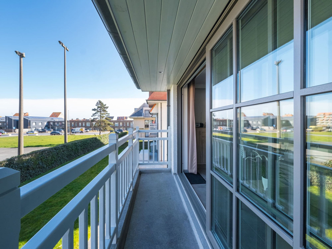 Balcony 4, Amazing Apartment on the First Floor, West-Vlaanderen