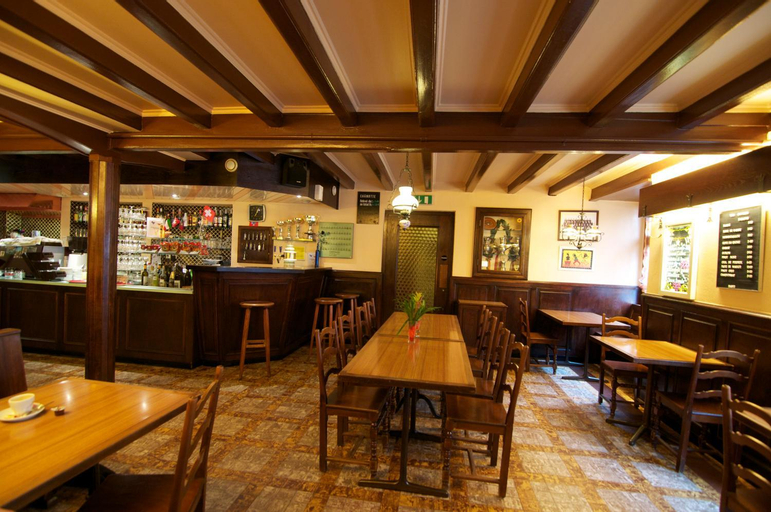 Food & Drinks 4, Hotel de la Croix-Blanche, Neuchâtel