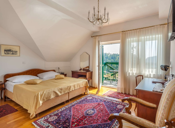 Bedroom 3, Hotel Triglav Bled, Bled