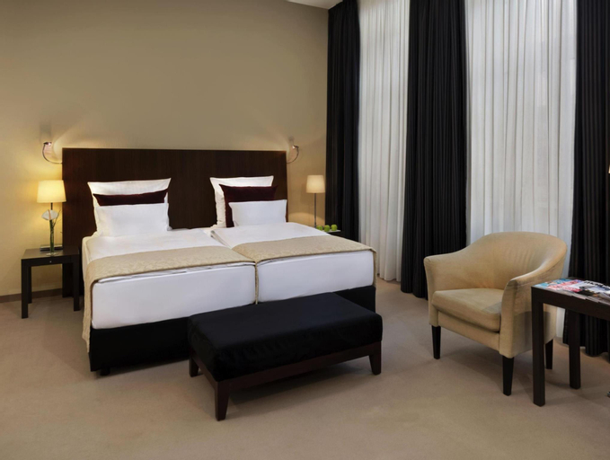 Bedroom 18