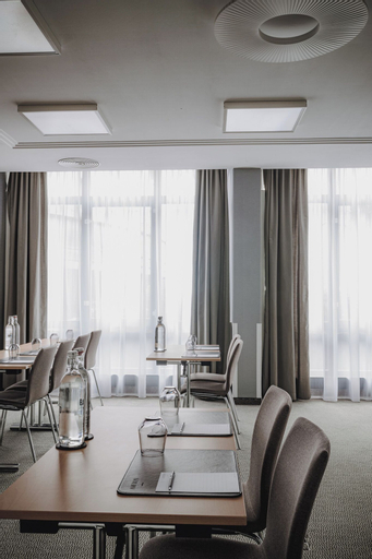 Business Facilities 24