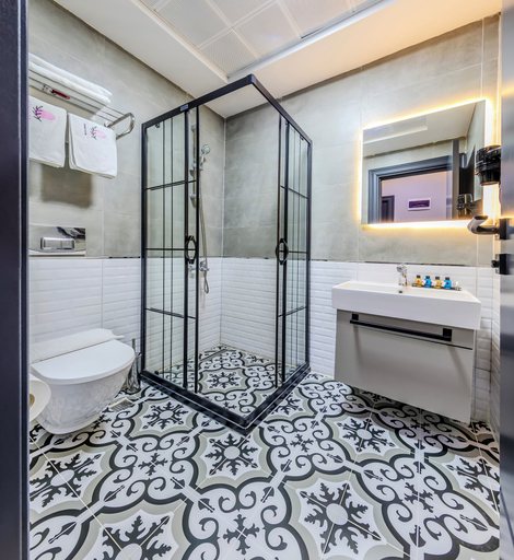 Bathroom 5, Intercity Airport Hotel, Arnavutkoy