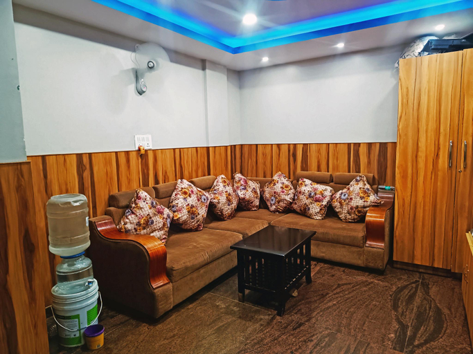 Food & Drinks, Delta Inn Madiwala, Bangalore