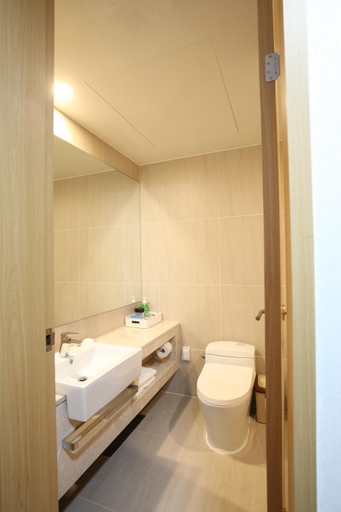 Bathroom 5