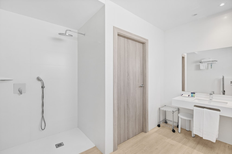 Bathroom 4, Thb Cala Lliteras - Adults Only, Baleares