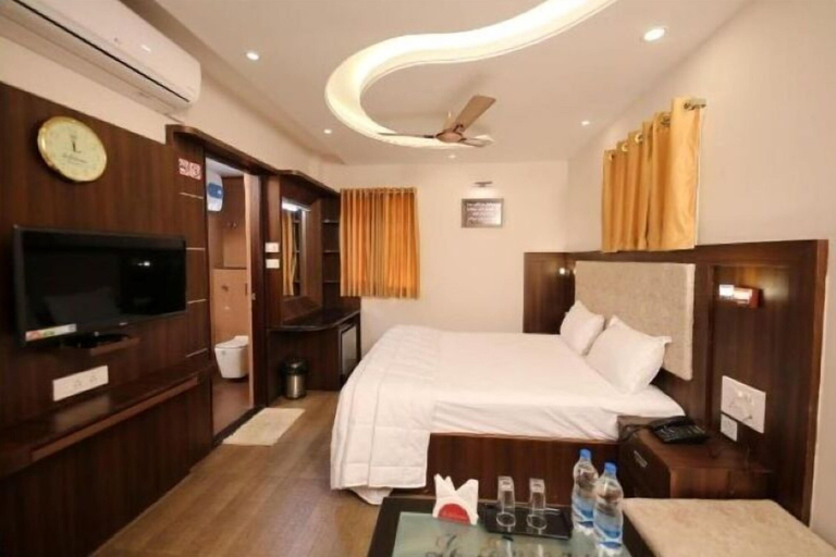 Bedroom 5, Le Emerald Residency, Kancheepuram