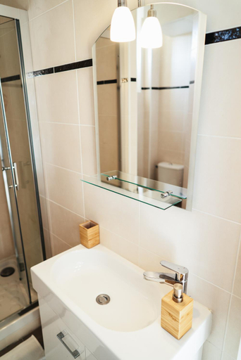 Bathroom 2, LOVELY PARIS - 6 Pers - Wifi, Yvelines