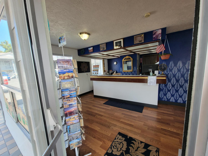 Public Area 2, Exchange Club Motel, Nye
