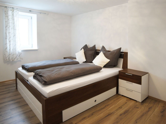 Bedroom 5, Charming Apartment in Himmelkron, Kulmbach