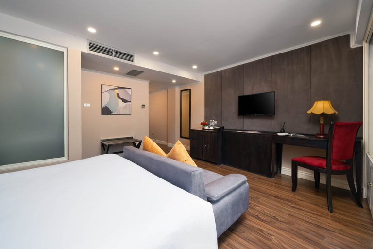 Bedroom 6