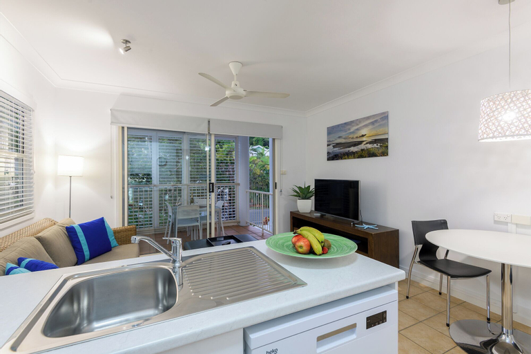Dining Room 25