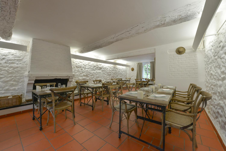 Food & Drinks 5, Domaine De Fraisse, Aude