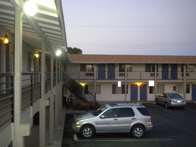 Others 5, Wasco Inn Motel, Kern