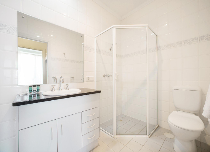 Bathroom 6
