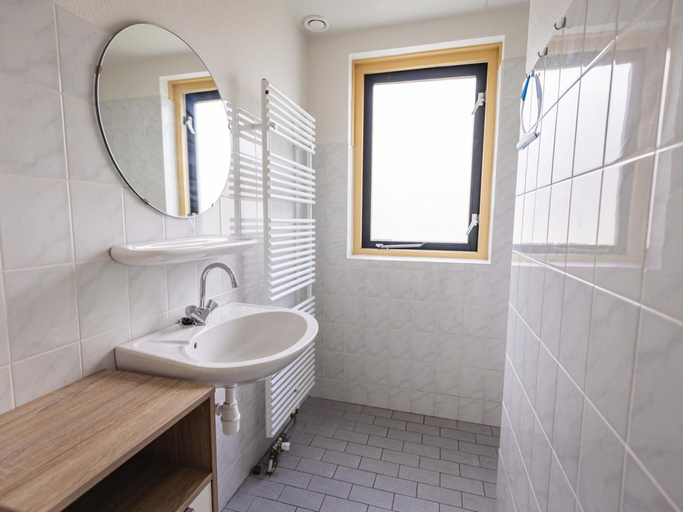 Bathroom 5, Forest Villa with Private Terrace, Beuningen