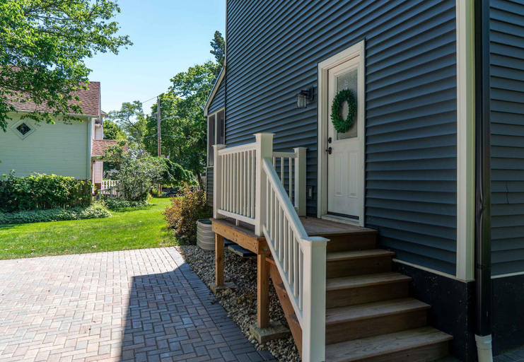 Exterior & Views 2, Bayside Retreat, Walworth