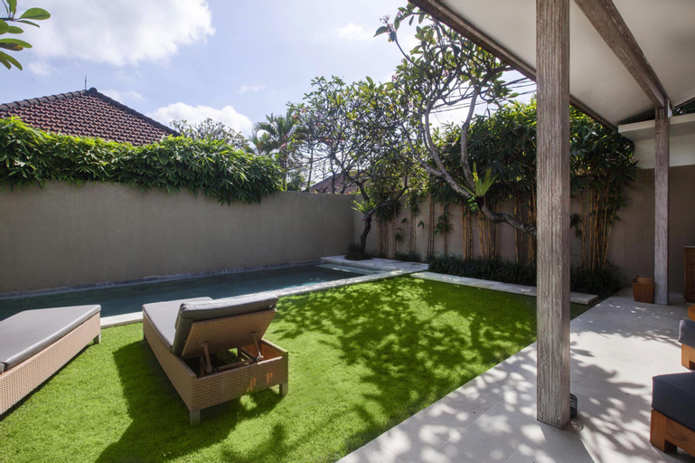 Swimming Pool 7