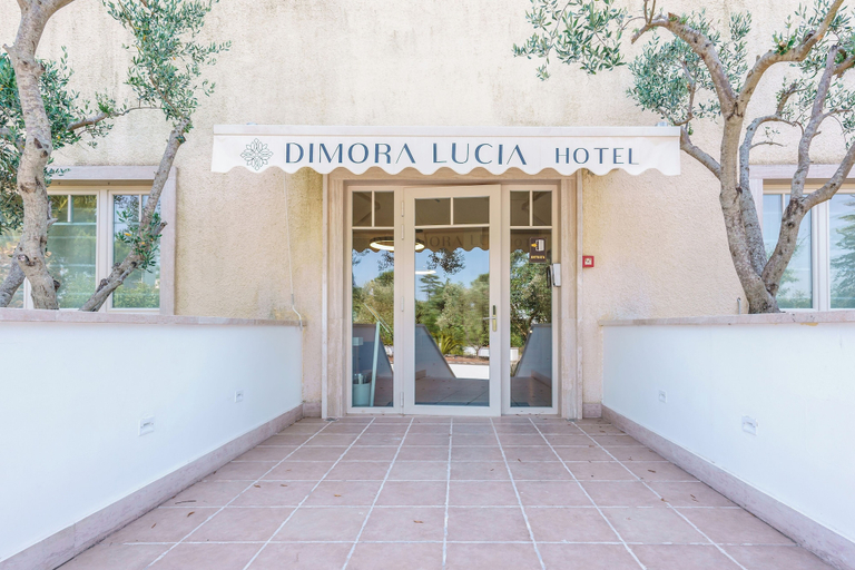 Exterior & Views 2, Dimora Lucia Hotel, Taranto