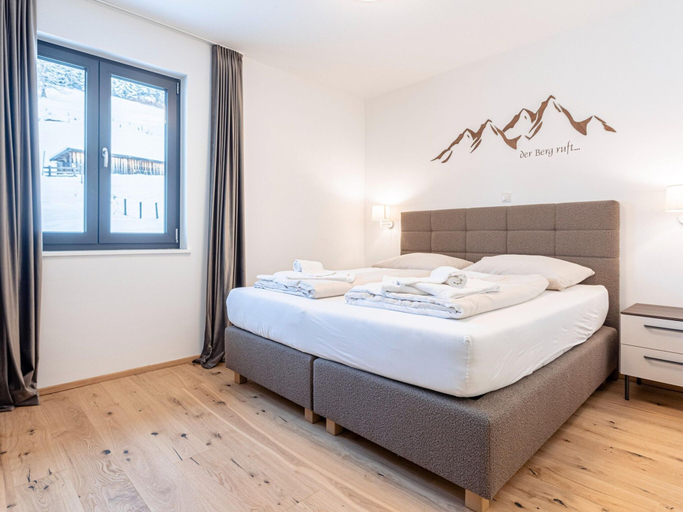 Bedroom 3, Apartment With Shared Infinity Pool, Sankt Johann im Pongau