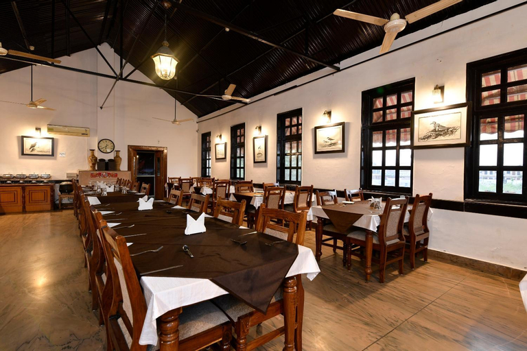 Food & Drinks 5, Hotel Sunbird, Bharatpur