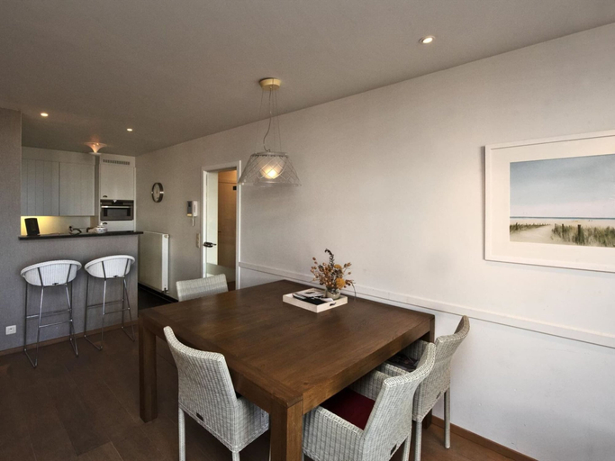 Others 2, Apartment in De Haan Near Belle Epoque Beach, West-Vlaanderen