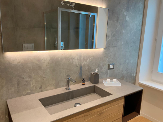 Bathroom 3, NIMA Boutique House, Perugia