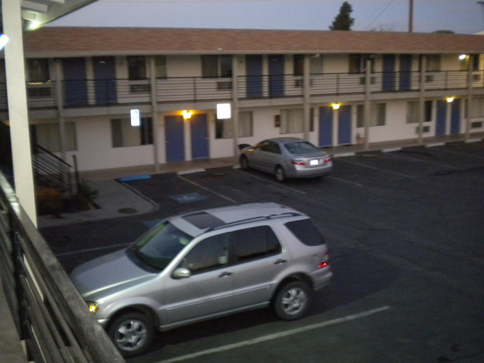 Others 4, Wasco Inn Motel, Kern