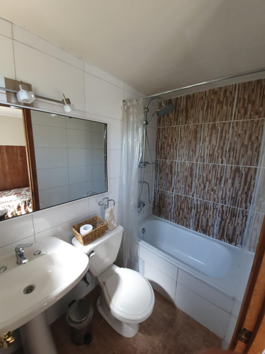 Bathroom 2, La Casa Vinilla, Melipilla