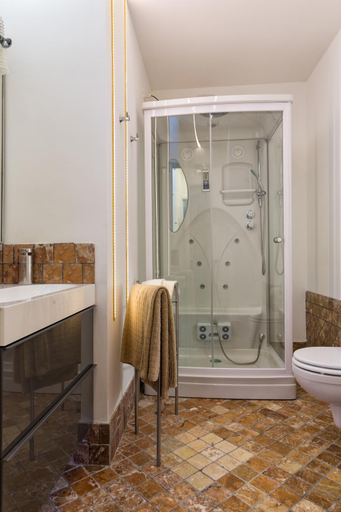 Bathroom 4, Giasone Apart Hotel, Messina