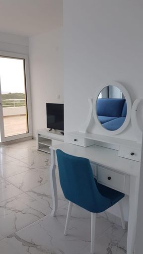 Others 5, Apartments Bibic