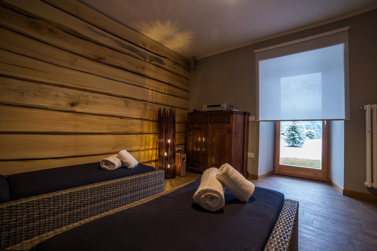 Bedroom 2, Residence Cavanis Wellness & Private Spa, Belluno