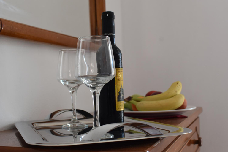 Food & Drinks 5, Ephelia gold, Ionian Islands