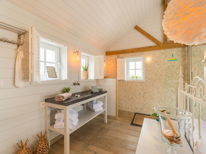 Bathroom 5, Holiday Home in Oostduinkerke, West-Vlaanderen