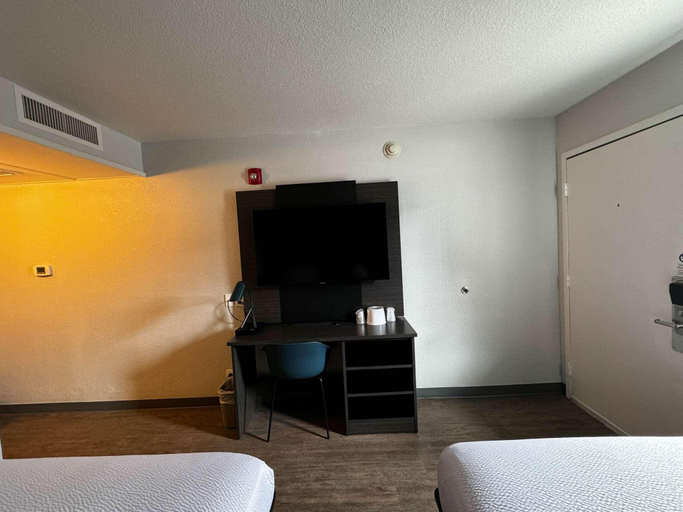 Bedroom 3, Motel 6 Twin Falls, ID, Twin Falls