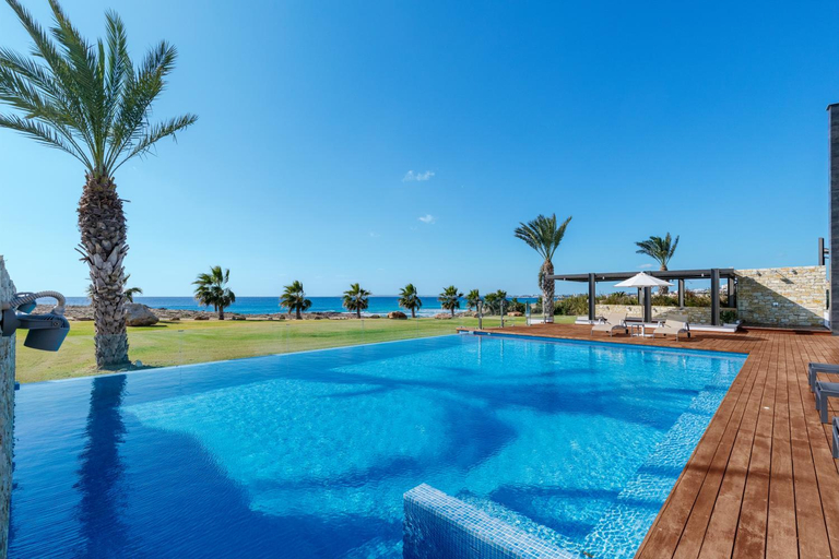 Sport & Beauty 2, Beachfront Luxury Villa Glory