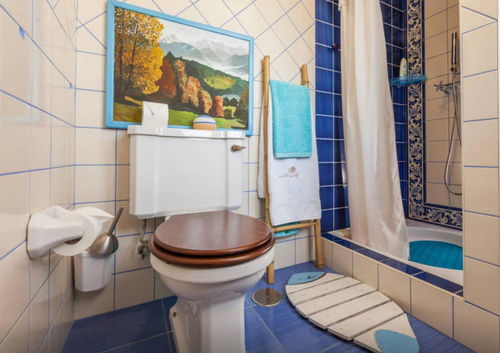 Bedroom 4, Luxurious House in Braga with Pool, Amares