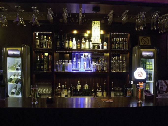 Food & Drinks 5, Batory, Wołomin