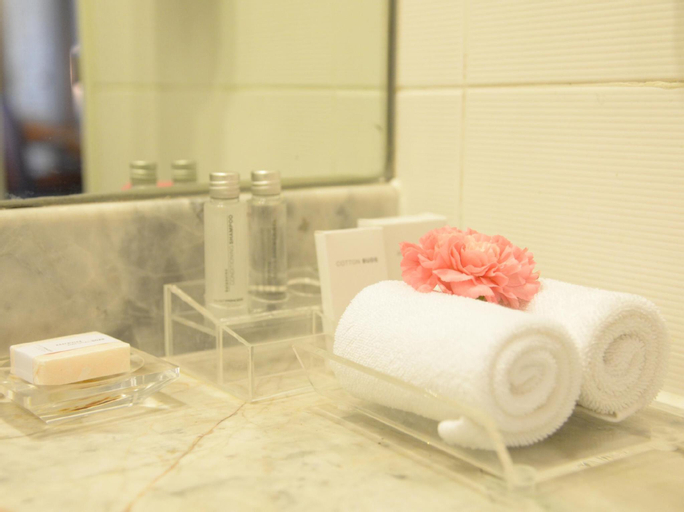 Amenities 8