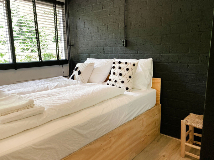 Room 5, Holiday Home Rheezerveen With Sauna & Hot Tub, Hardenberg