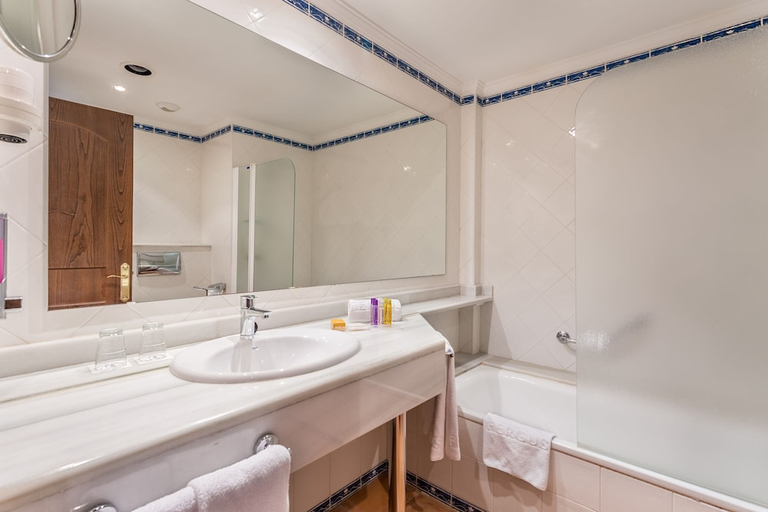 Bathroom 4, Vell Mari Hotel and Resort, Baleares
