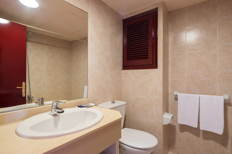 Bathroom 3, Hotel H TOP Olympic, Barcelona