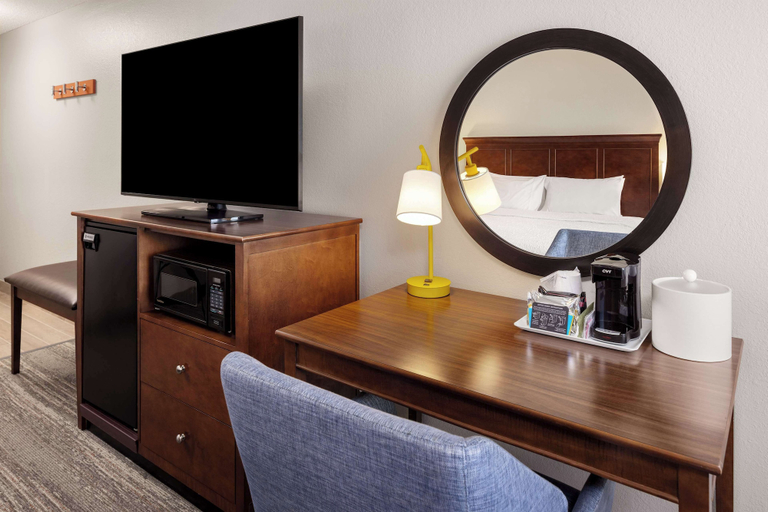 Others 5, Hampton Inn Minneapolis NW Maple Grove, Hennepin