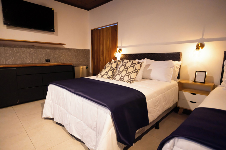 Bedroom 3, via porto hotel, Antiguo Cuscatlán