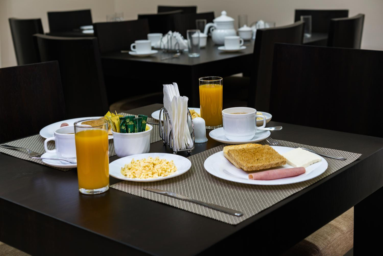Food & Drinks 5, Hotel La Ria Duran, Durán