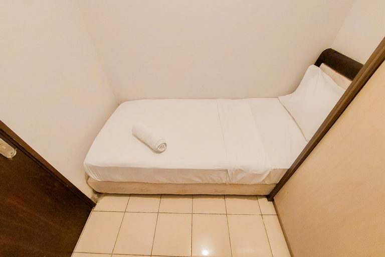Bathroom 11