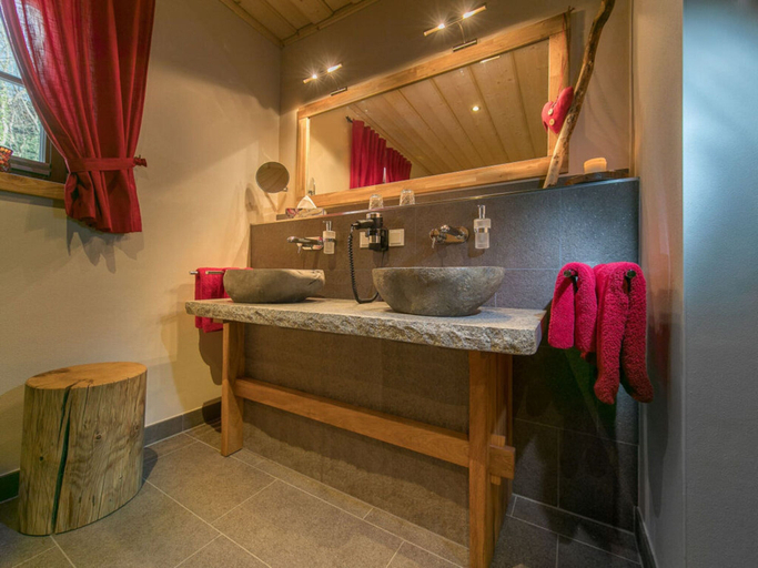 Bathroom 4, Castle Chalet No. 19, Harz